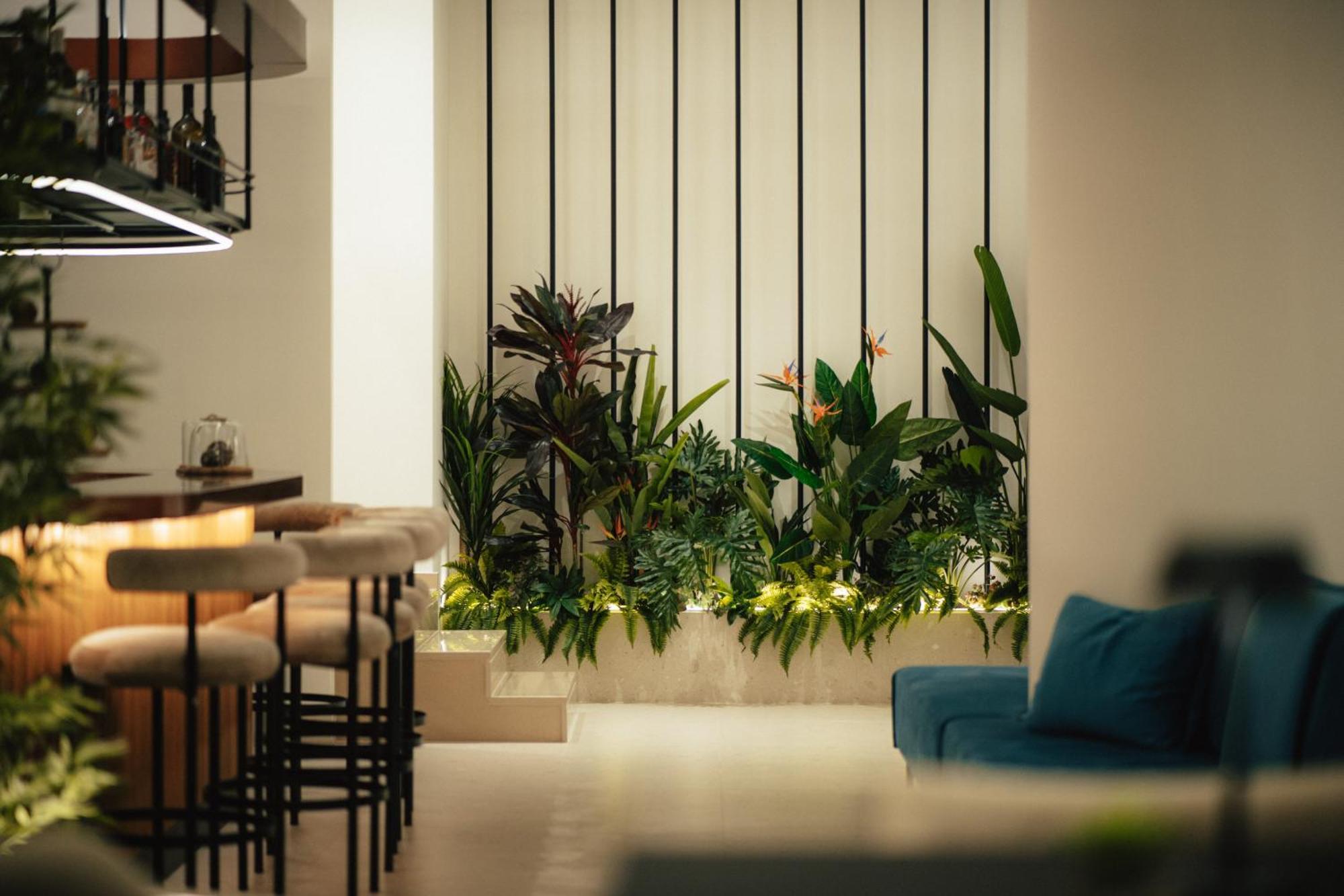 Amario Suites Hotel Эйон Экстерьер фото