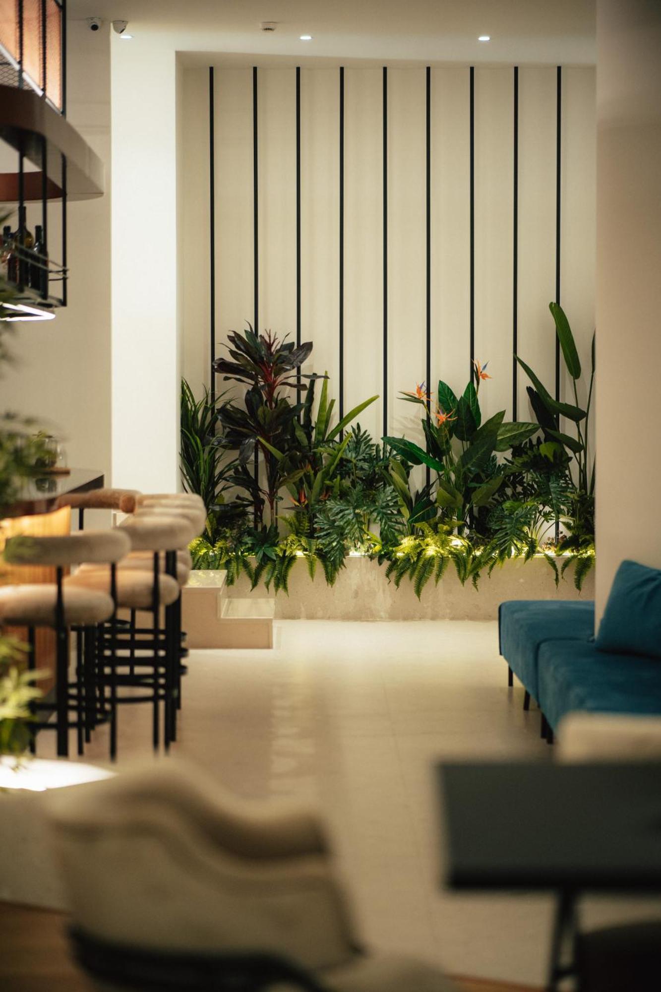 Amario Suites Hotel Эйон Экстерьер фото